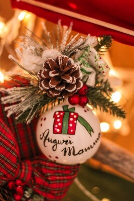 Sfera di Natale in Vetro Personalizzata Soggetto Pacchetto Regalo Dipinta A MANO Prodotto Made in Italy